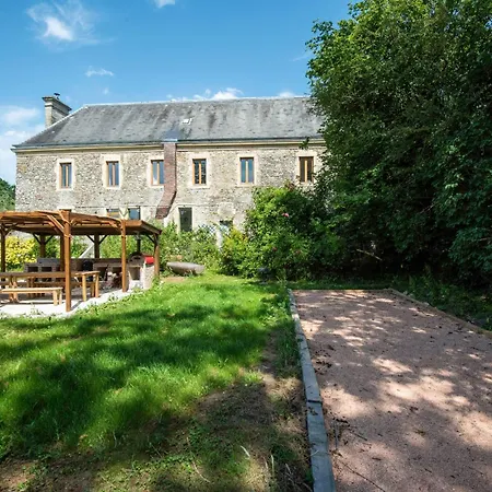 Ferme Du Ru Paisible Bed & Breakfast 3*